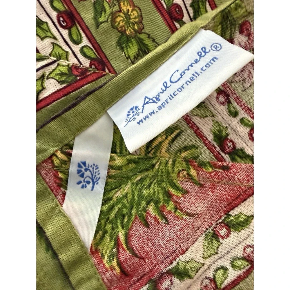 April Cornell Christmas Tablecloth 60x120 Green Paisley Tree Border 100% Cotton
